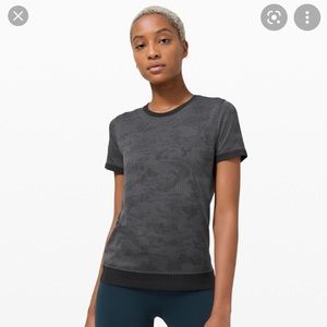NWT Lululemon Swiflty Breathe SS size 4